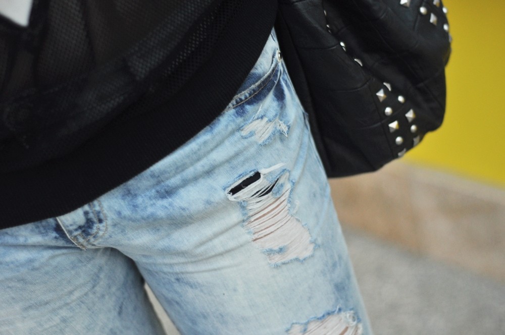 ripped-jeans-spodek11