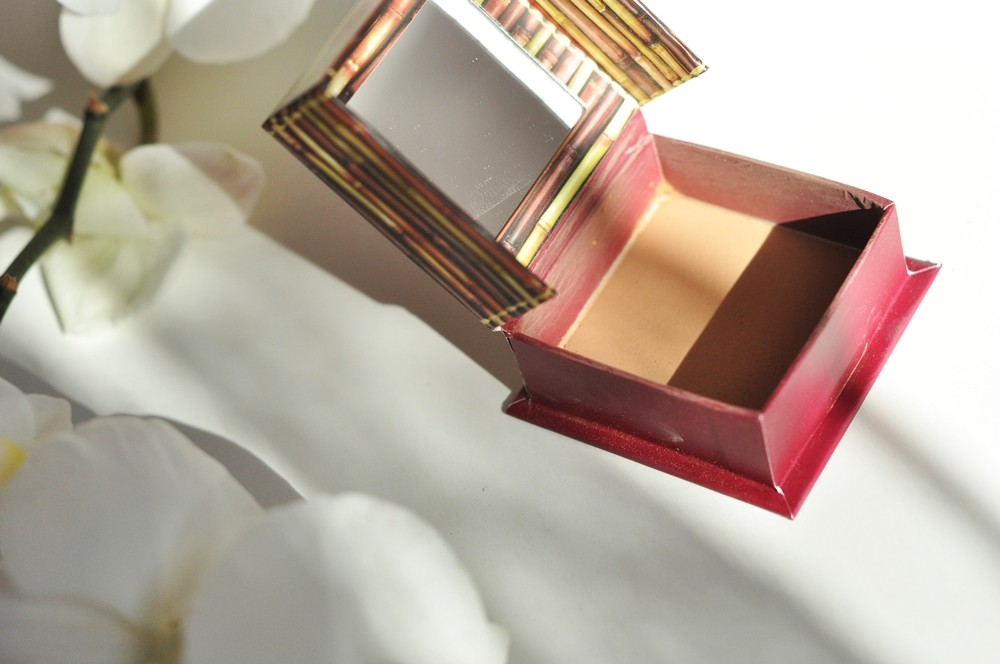 benefit-hoola-powder