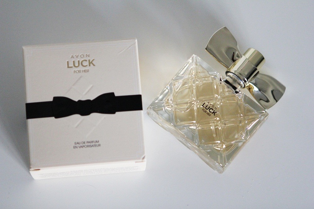 avon luck-nowy zapach-woman (3)