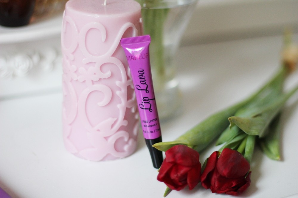 golden rose blush-makeup revolution lisptick- lava szminka (7)