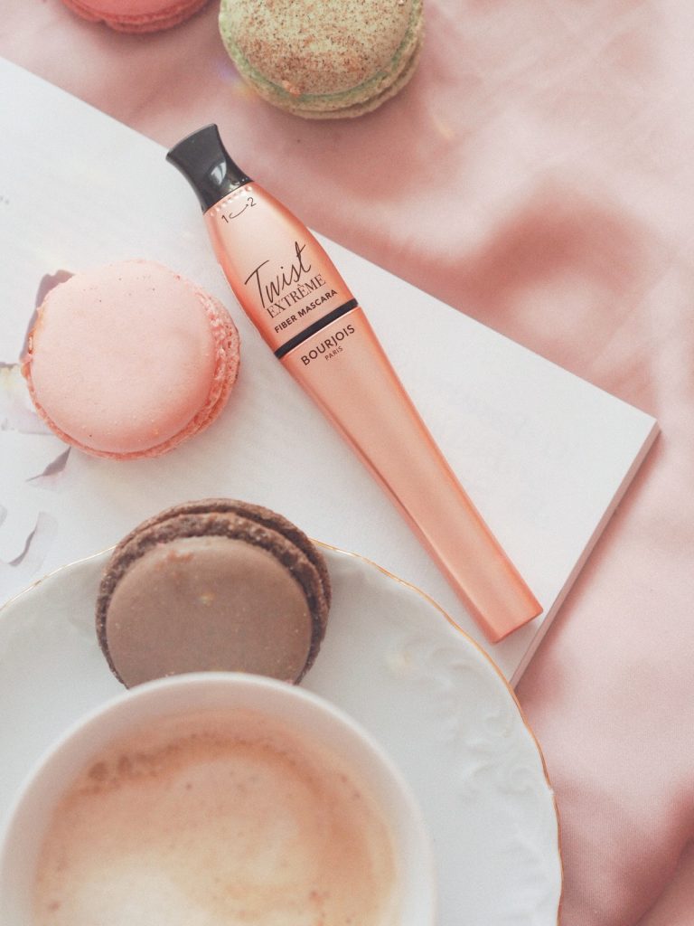 Rose gold tusz do rzęs Bourjois Twist Up the Volume Extreme Fiber